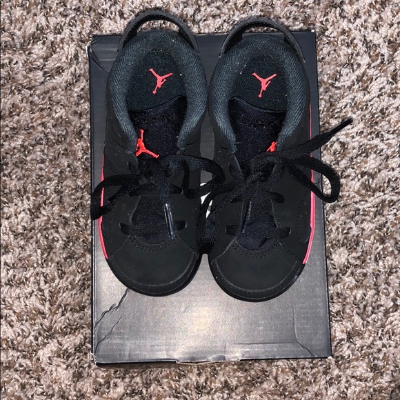 Other - Jordan 6 Retro BT